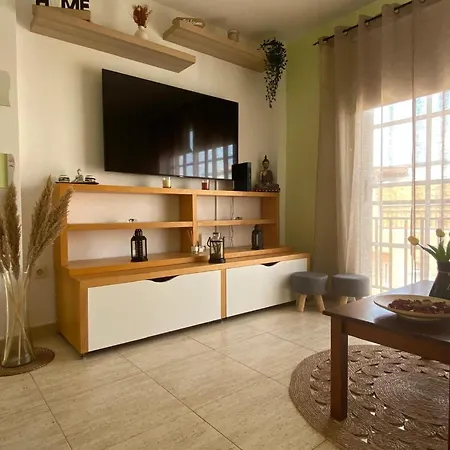 In Tenerife With Sea Views, Cleaning Included Ferienhaus