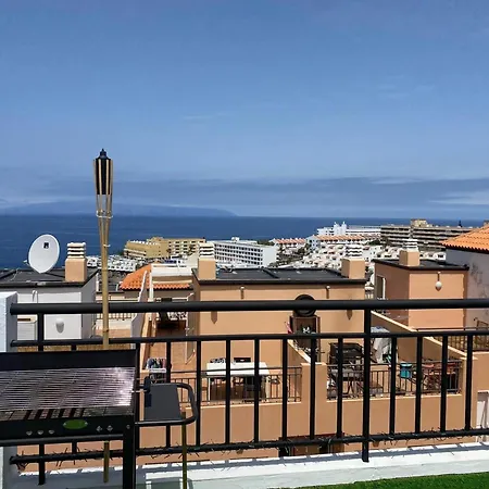 In Tenerife With Sea Views, Cleaning Included *